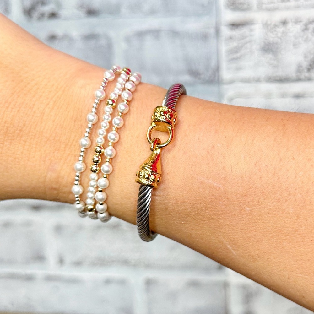 ✨NEW✨DY Style Lock Braided Cuff Bracelet!
